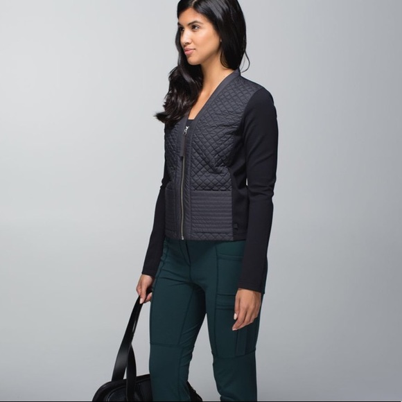 SOLD Lululemon quilted cardigan & again jacket sz 6 blk - Picture 4 of 8